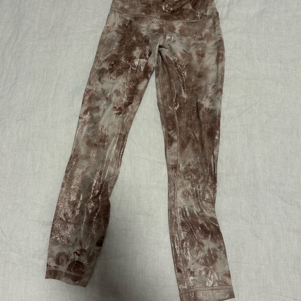Lululemon champagne align high waisted leggings 21 inch - Picture 4 of 6